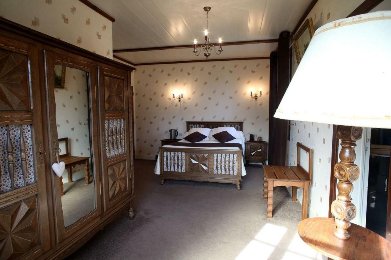 Le Robinson Bed & Breakfast Mezieres-sur-Oise Exterior photo